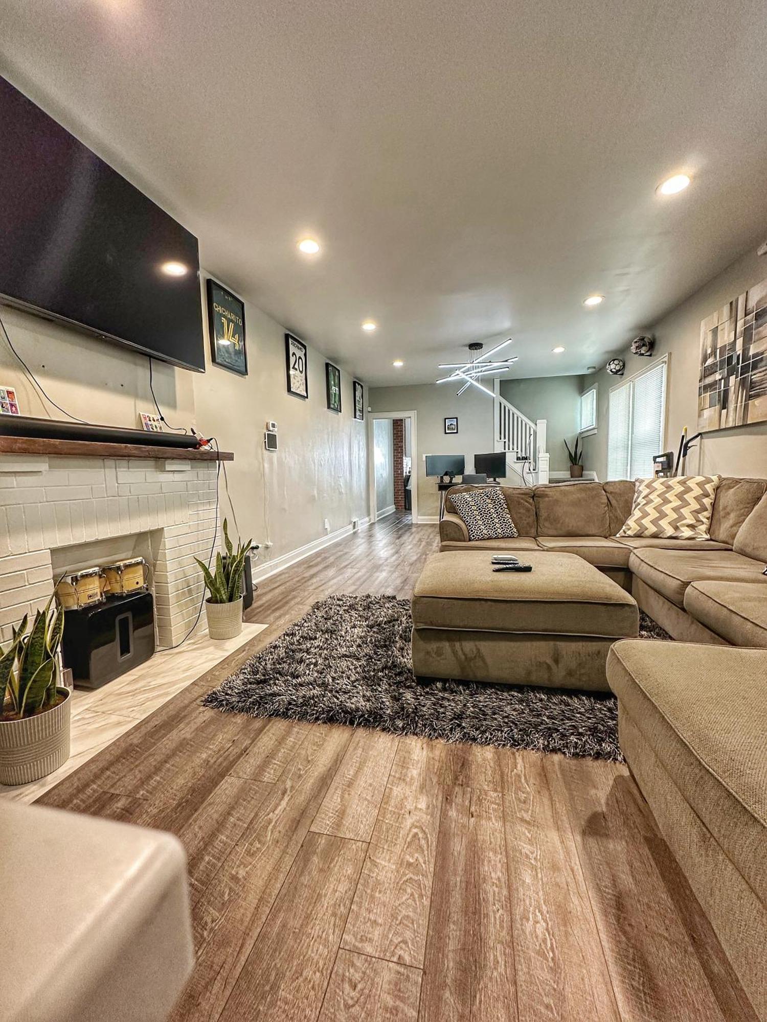 הוילה קולומבוס Modern Luxe 3Br 1Ba With Bar 7 מראה חיצוני תמונה